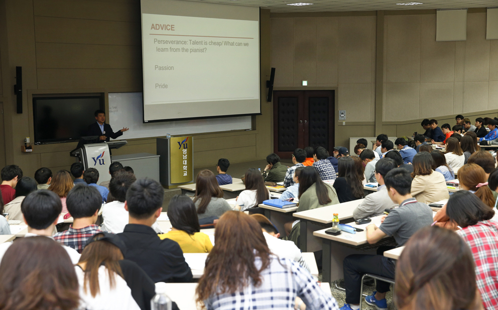 '한국인 최초' 퓰리처상 수상 최상훈 동문, 모교 특강